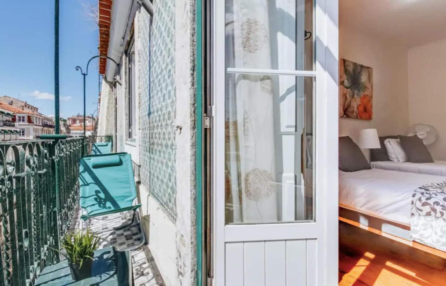 3 Bedroom Apartment In Baixa With River View Lissabon Exterior foto