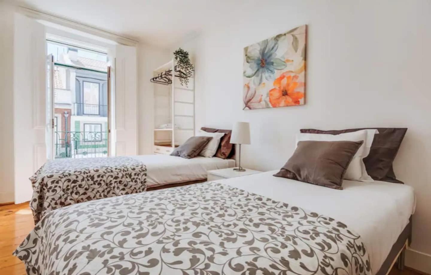 3 Bedroom Apartment In Baixa With River View Lissabon Exterior foto